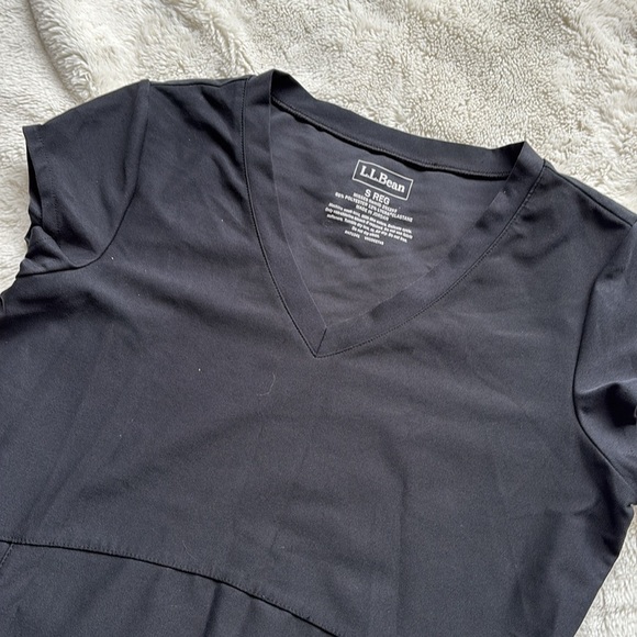 L.L. Bean Black Short Sleeve Dress | Size Small | Casual Work Travel Essential - Picture 2 of 5